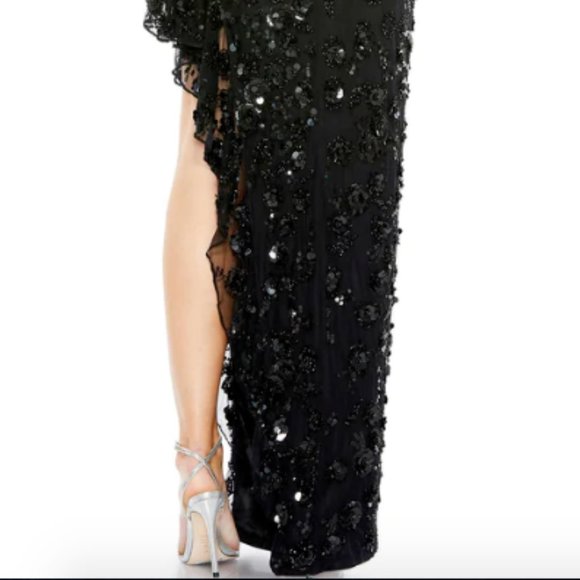 MAC DUGGAL 93687 ONE SHOULDER ASYMMETRICAL RUFFLE BLACK GOWN sz 8 - Picture 7 of 7